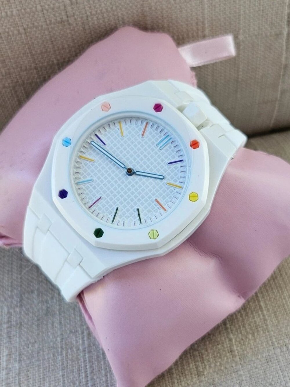 Fashion Wristwatch Men Pocket Watch White Rubber Band Quartz Analog Watch